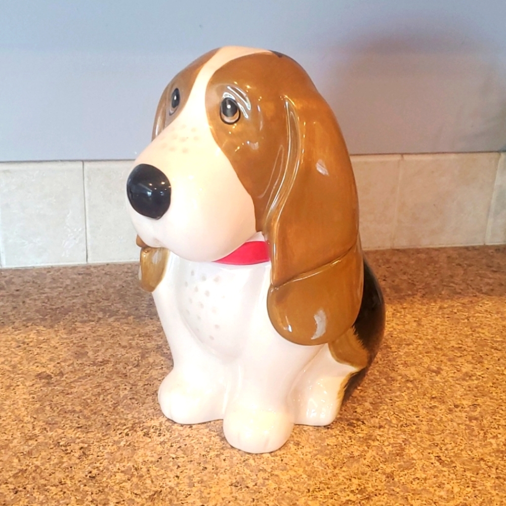 Pioneer Lady Cookie Jar